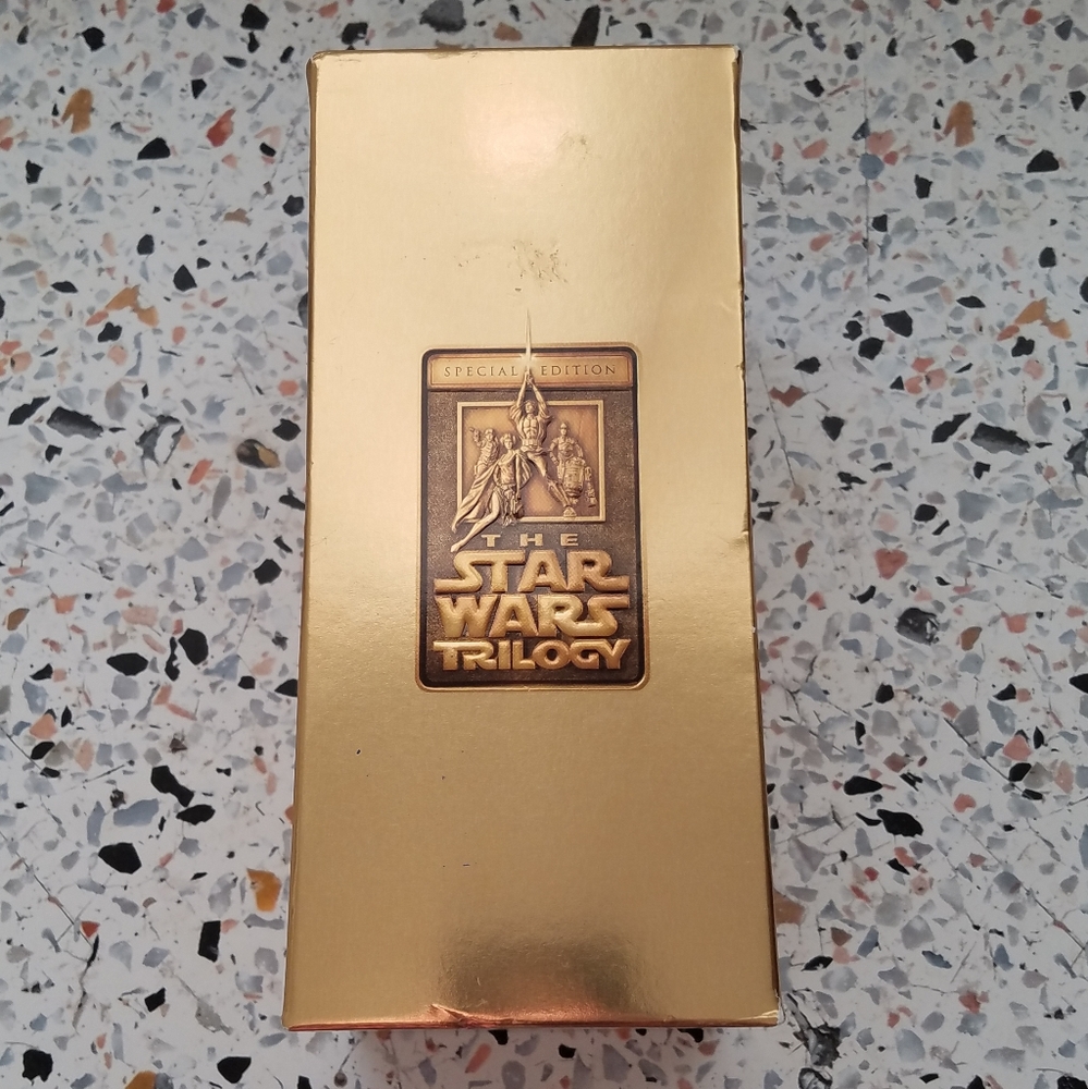 STAR WARS VHS Trilogy! - Picture 8 of 11